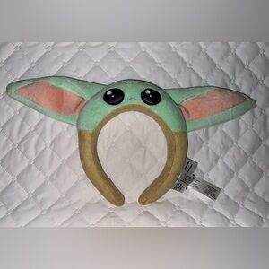 Disney Parks Star Wars The Mandalorian Grogu/ Baby Yoda plush headband ears